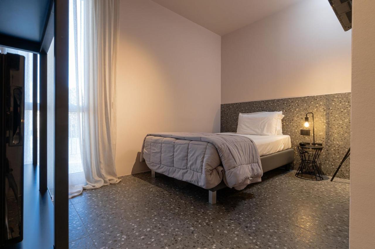Elide Design Hotel Ασίζη Εξωτερικό φωτογραφία