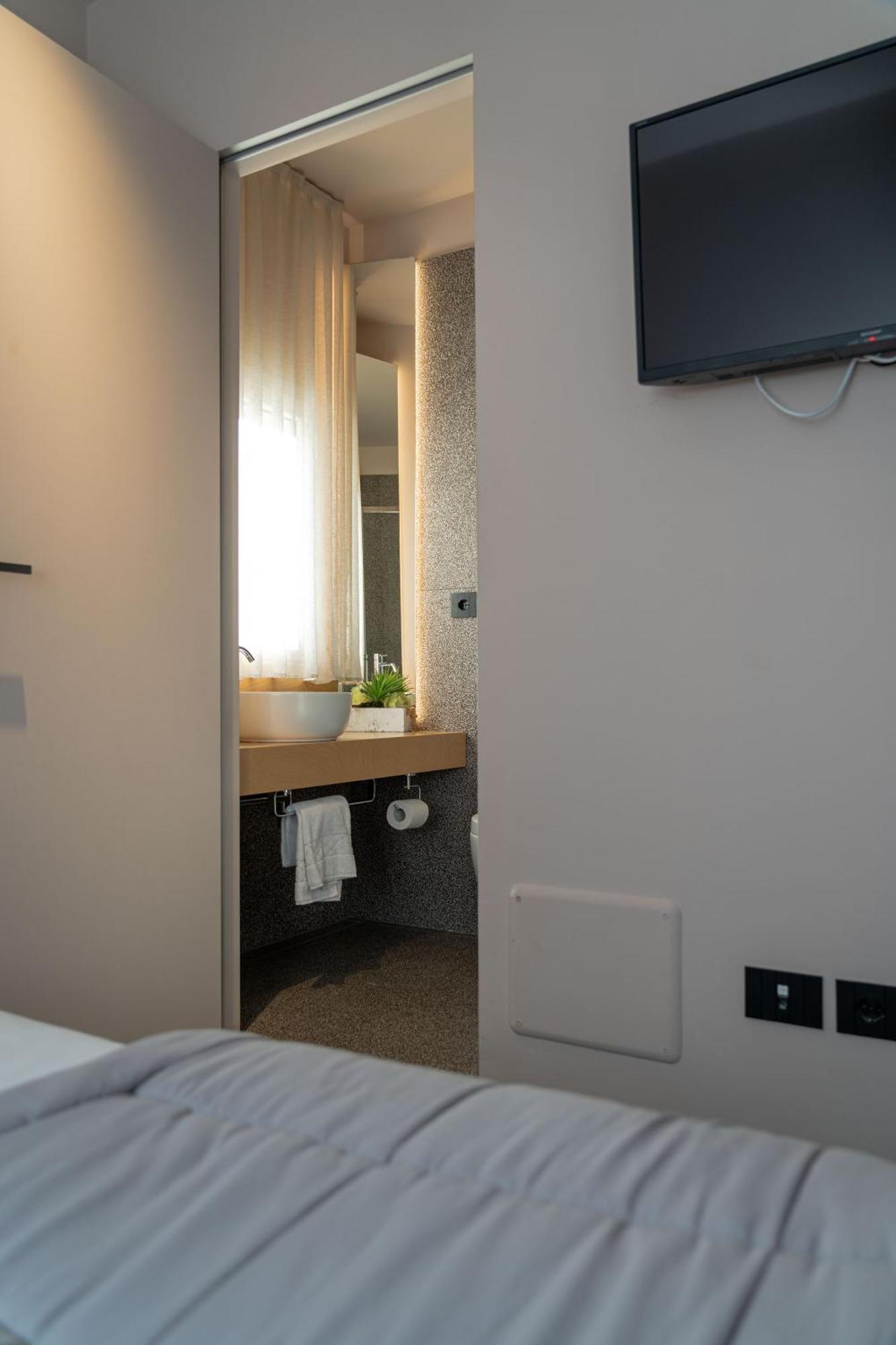 Elide Design Hotel Ασίζη Εξωτερικό φωτογραφία