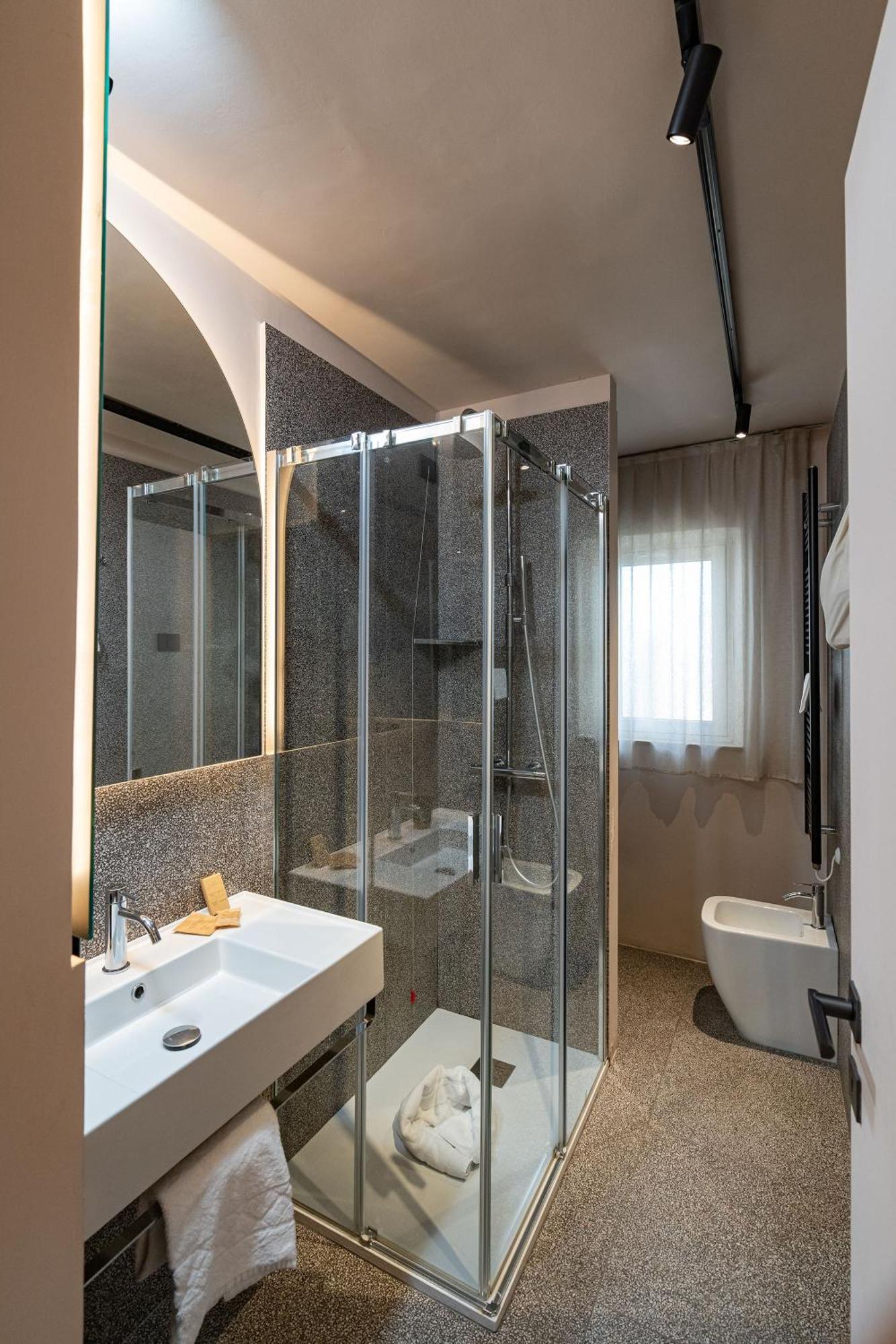 Elide Design Hotel Ασίζη Εξωτερικό φωτογραφία