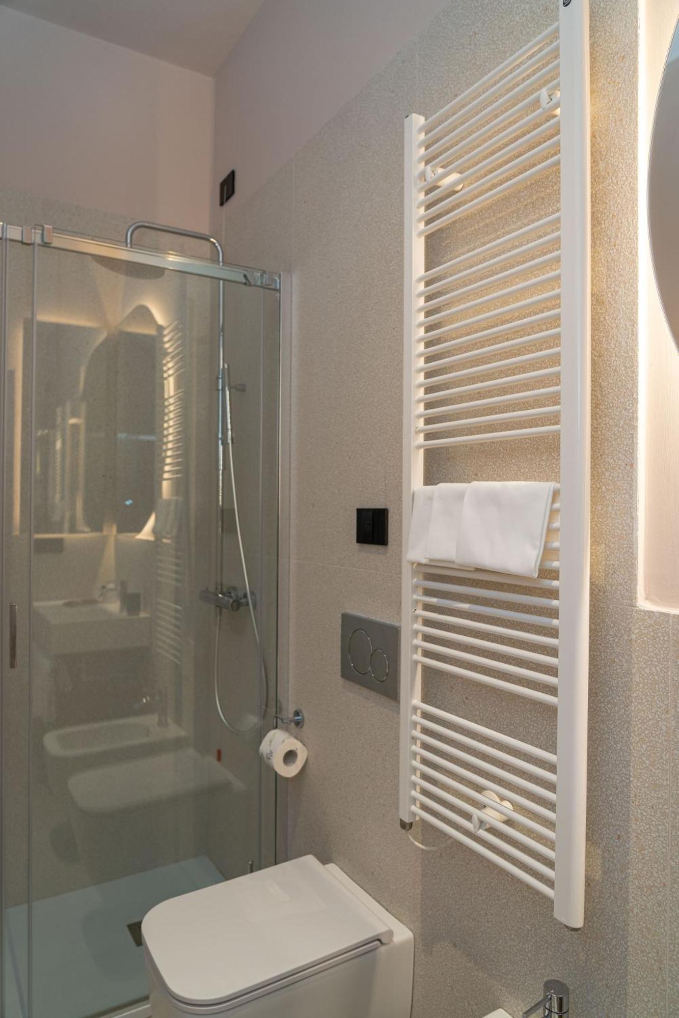 Elide Design Hotel Ασίζη Εξωτερικό φωτογραφία